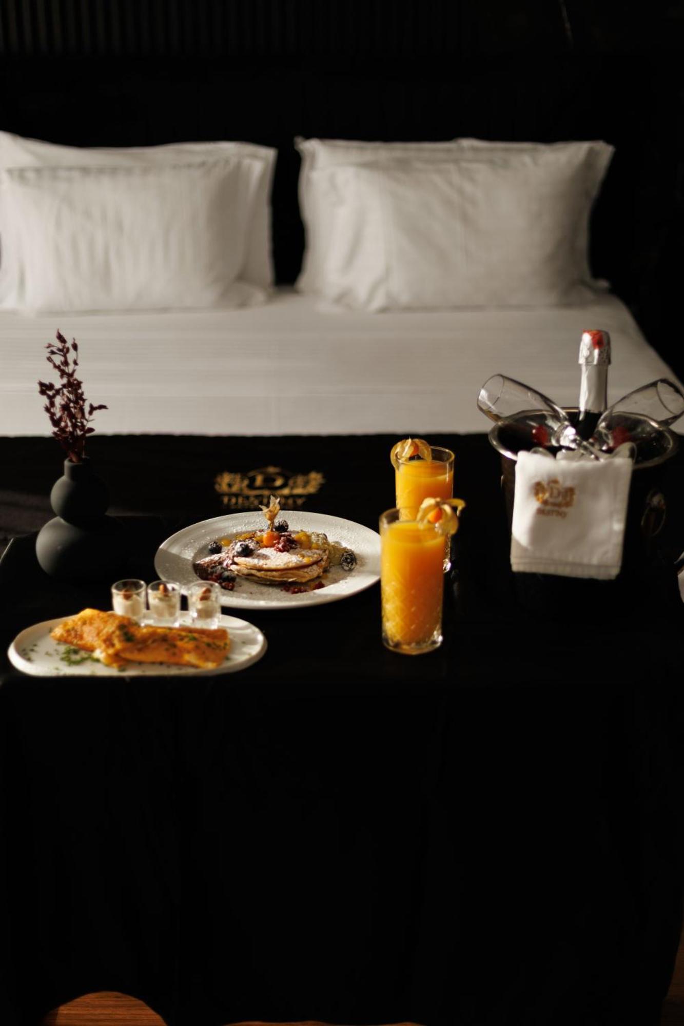 Destiny Hotel & Spa Yzberish Bagian luar foto